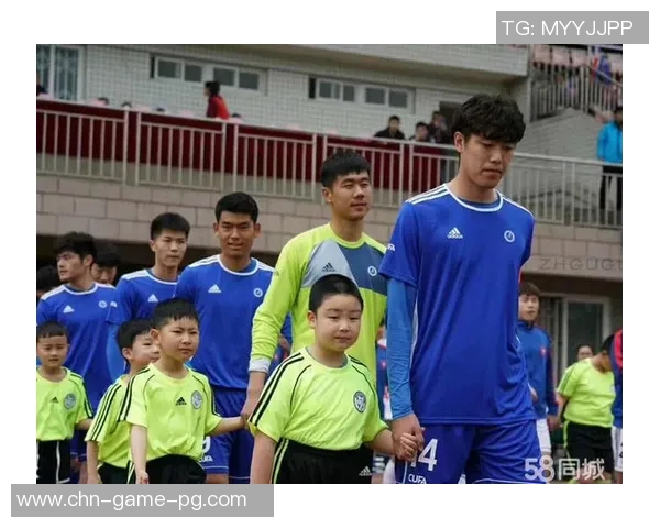 成都翊动足球俱乐部携手青少年培养足球人才助力城市体育发展 成都翊动足球俱乐部携手青少年培养足球人才助力城市体育发展