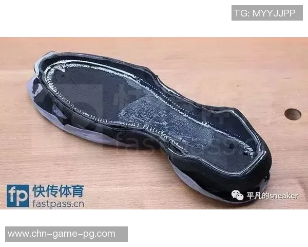 足球配件全面解析：从球鞋到护腿板的必备装备一览